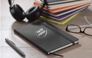 Riadkovaný zápisník A5 s vlastným logom