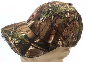 Šiltovka poľovnícka so svetlom LED